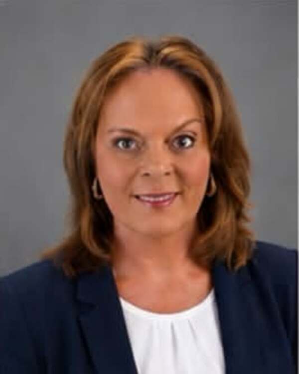 Laurie, Realtor